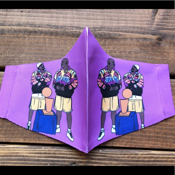 Kobe Bryant and shaq face mask. Champions - Picture 1 of 5